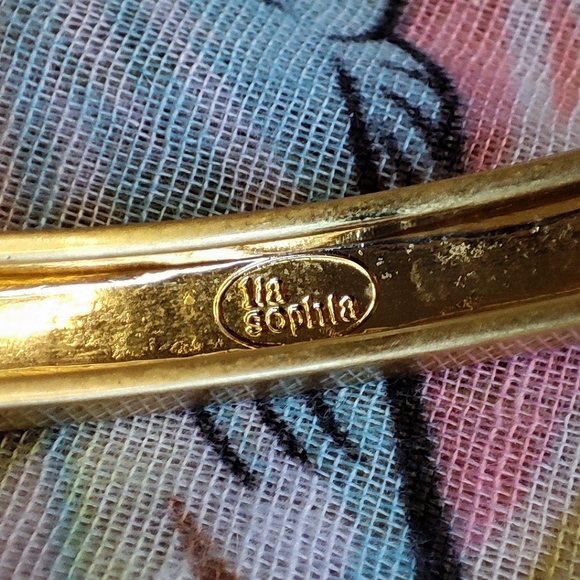 Lia Sophia Matte Brass Peridot Rhinestone August Birthstone Birthday Bracelet - Picture 5 of 7